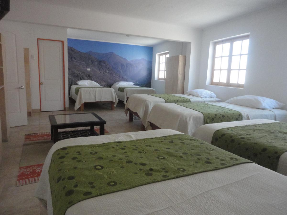 Hostal Valle Mistral 拉塞雷纳 外观 照片